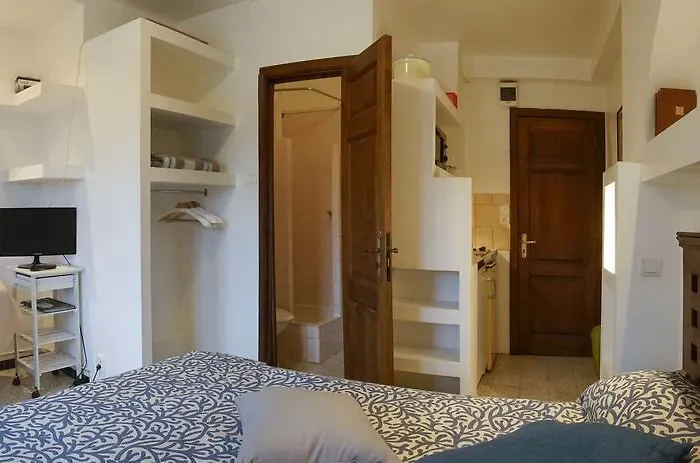 Lejlighedshotel Les Mandariniers 4*