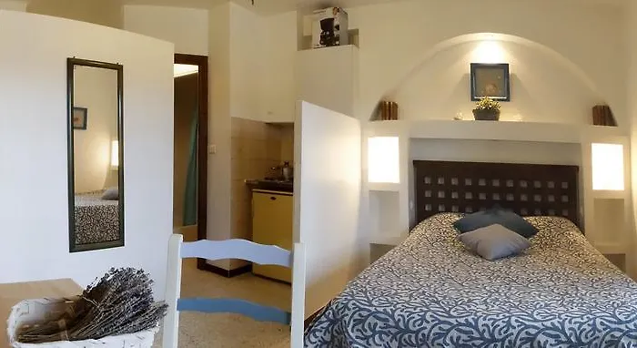 Les Mandariniers Lejlighedshotel Hyères