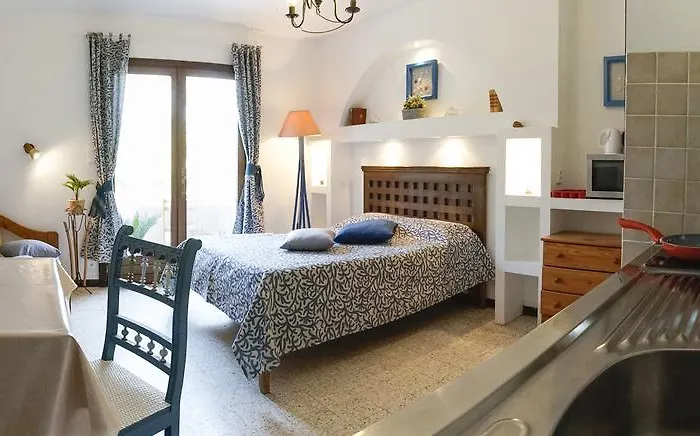Lejlighedshotel Les Mandariniers 4*