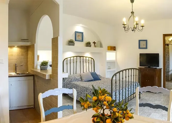 Lejlighedshotel Les Mandariniers 4*