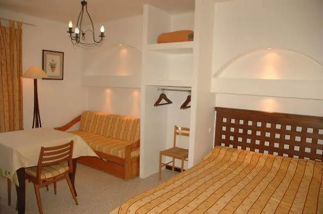 Les Mandariniers Lejlighedshotel