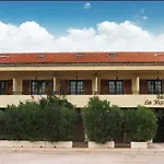 Résidence Les Mandariniers Aparthotel 4*
