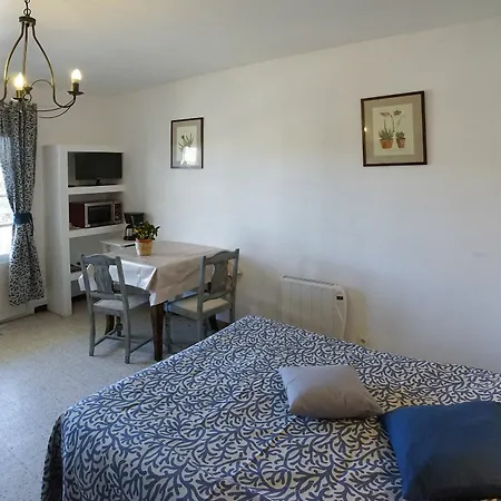 Les Mandariniers Aparthotel 4*