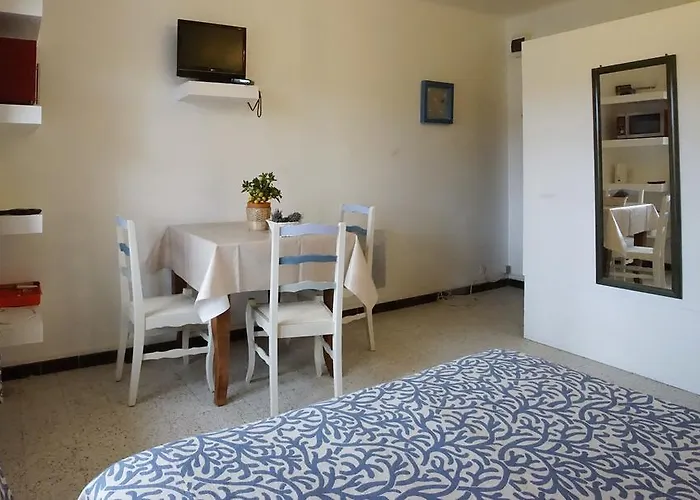 Les Mandariniers Hyeres