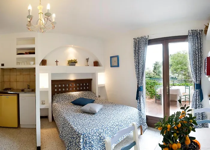 Les Mandariniers Hyeres